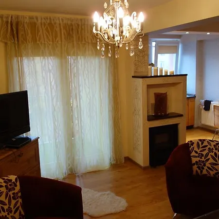 Dworek Novello 2*
