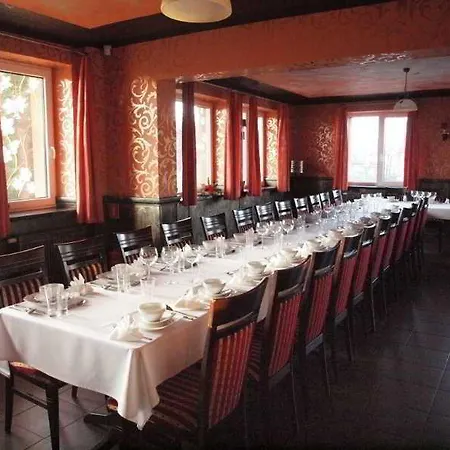 Dworek Novello