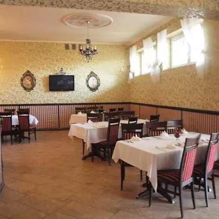 Dworek Novello Banino